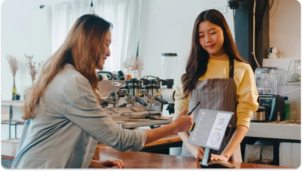 Article image for E-Commerce Horizons 2024: Navigating the Future of Retail with Innovative Trends and Human Touchpoints